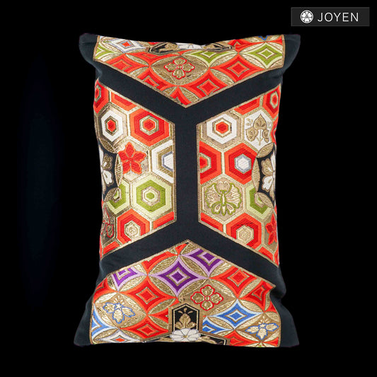 Cushion 30cmx45cm 0141