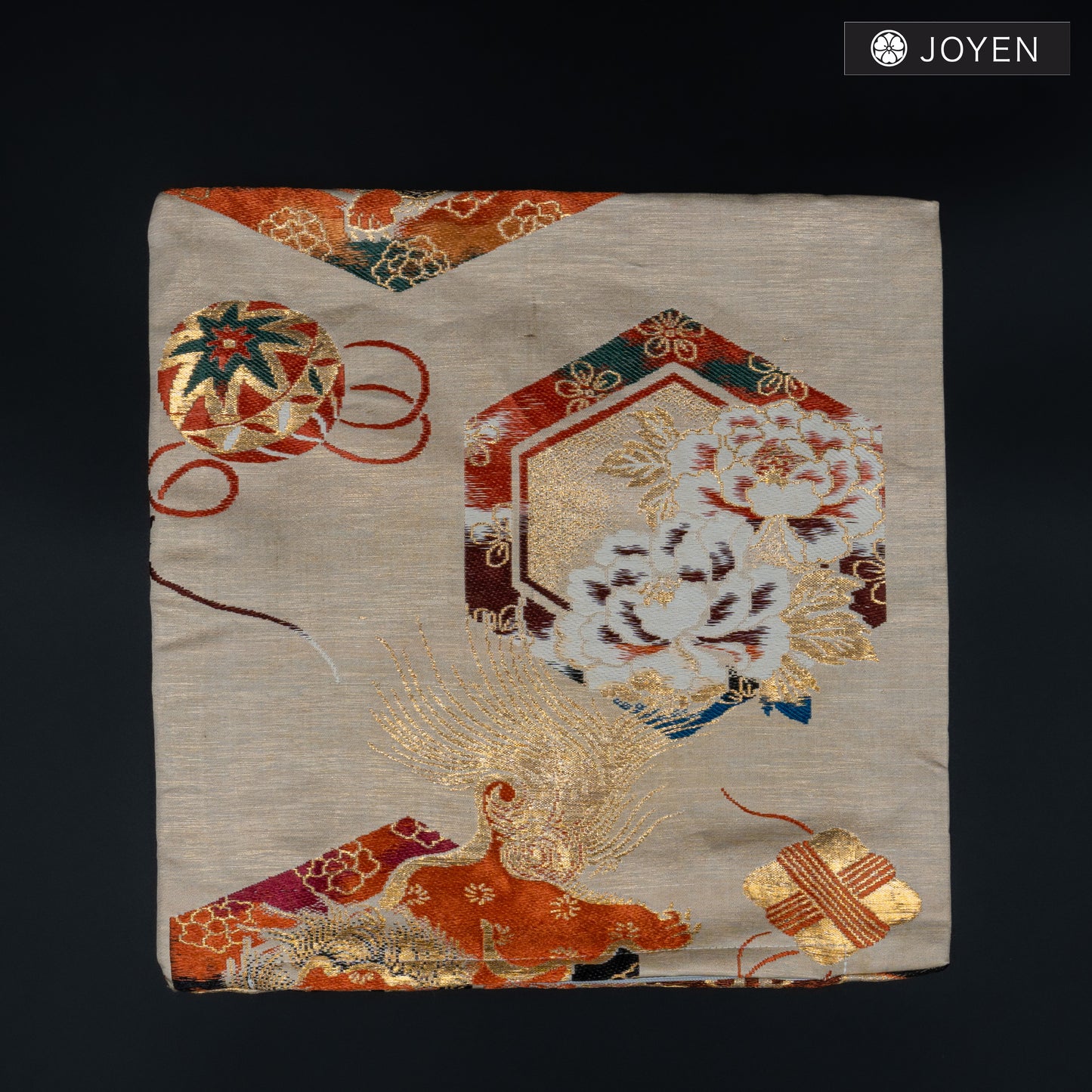 クッション 0410