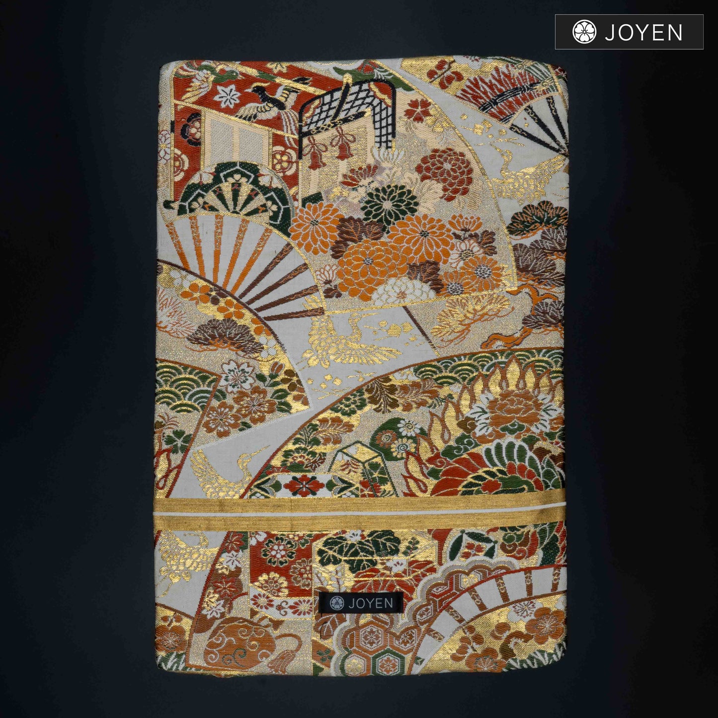 クッション 0510