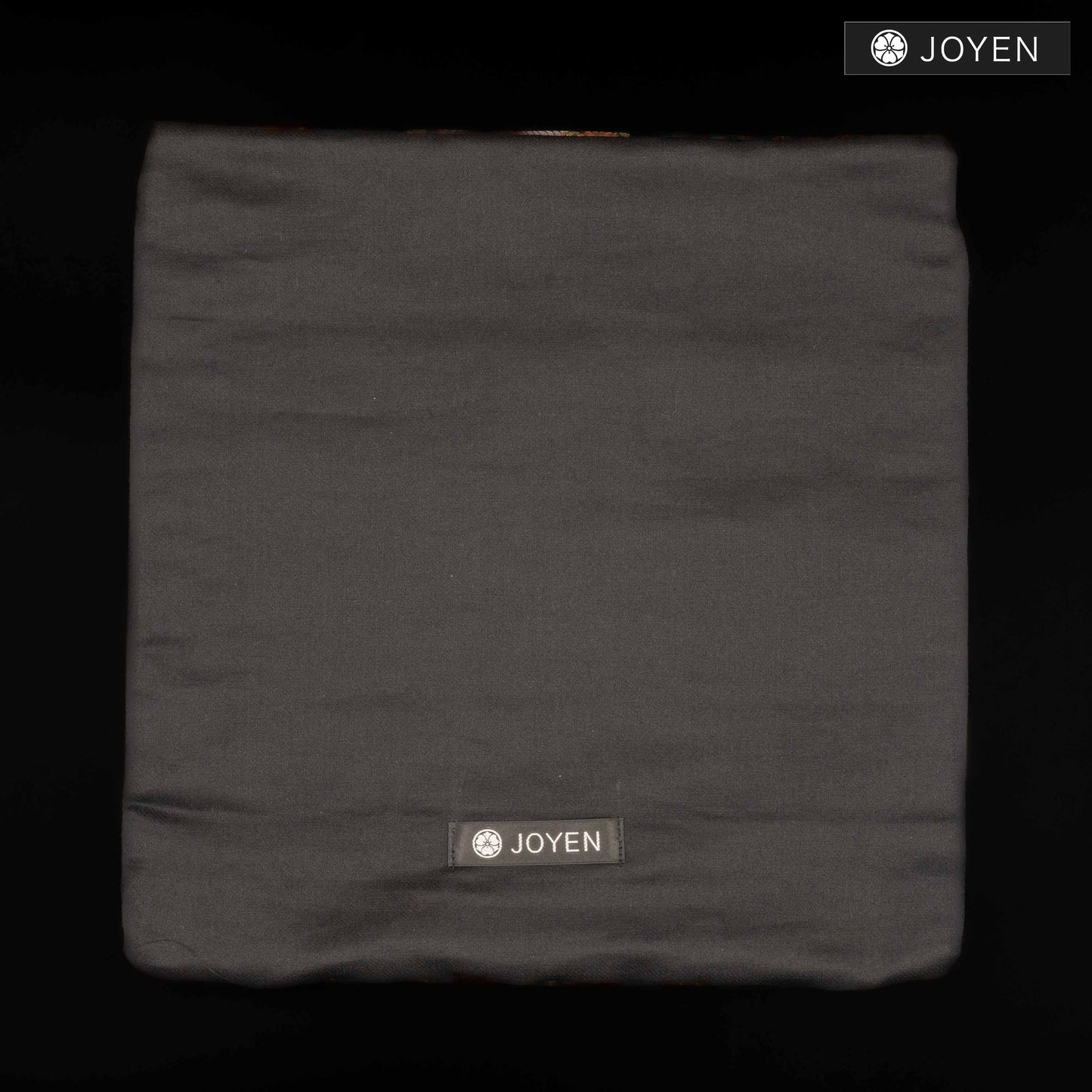 クッション 0518