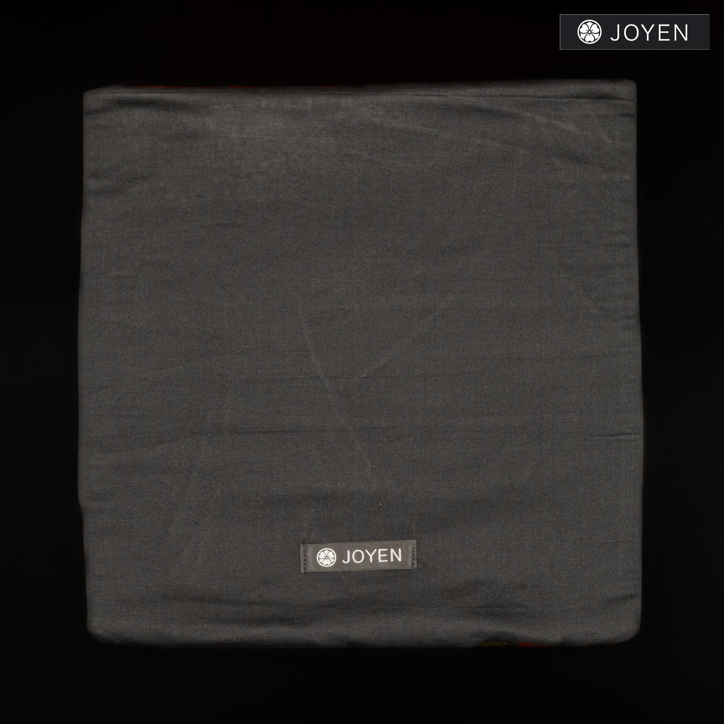 クッション 0530