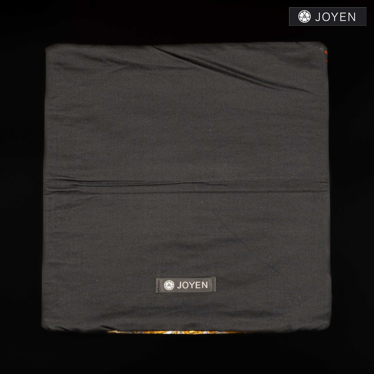 クッション 0535