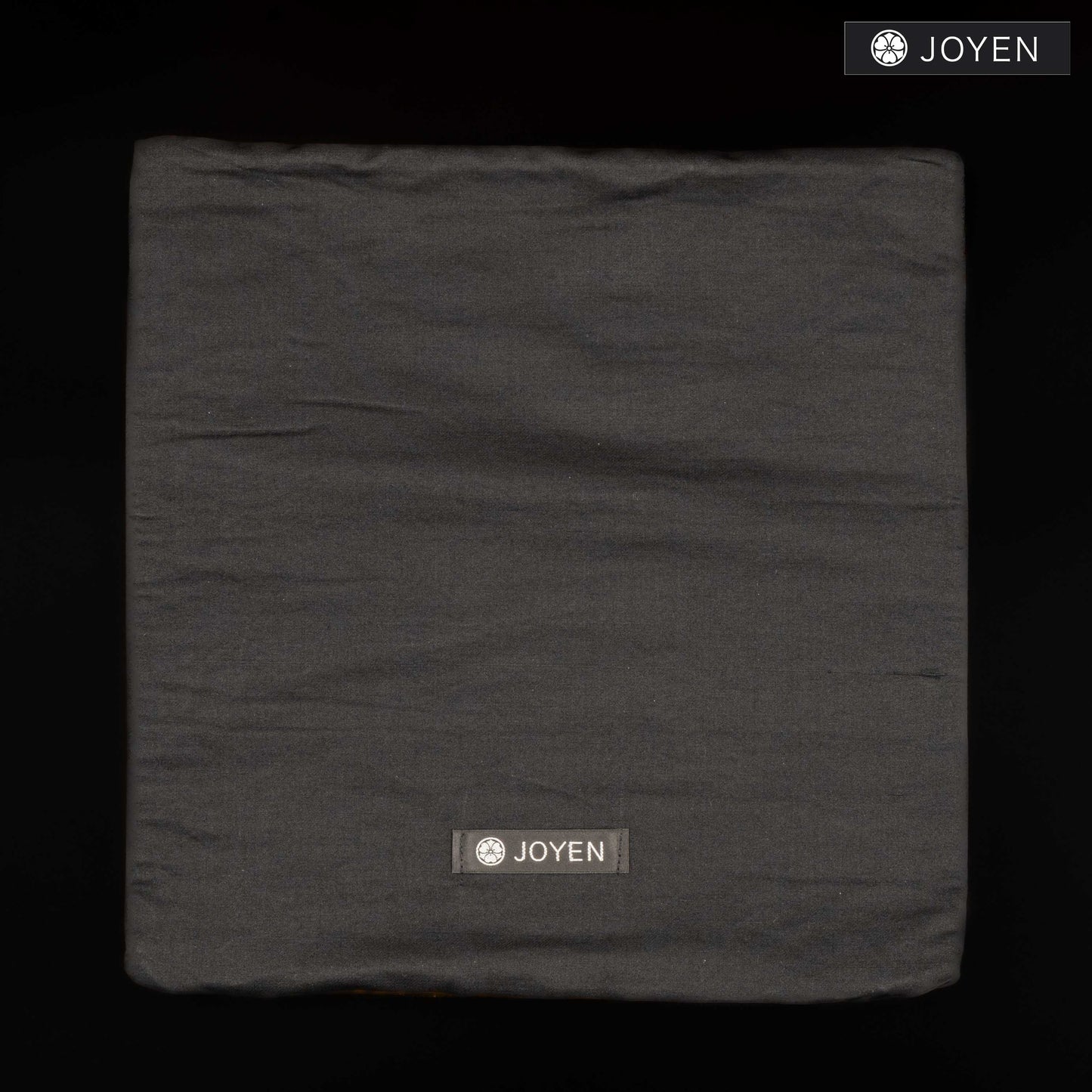 クッション 0536