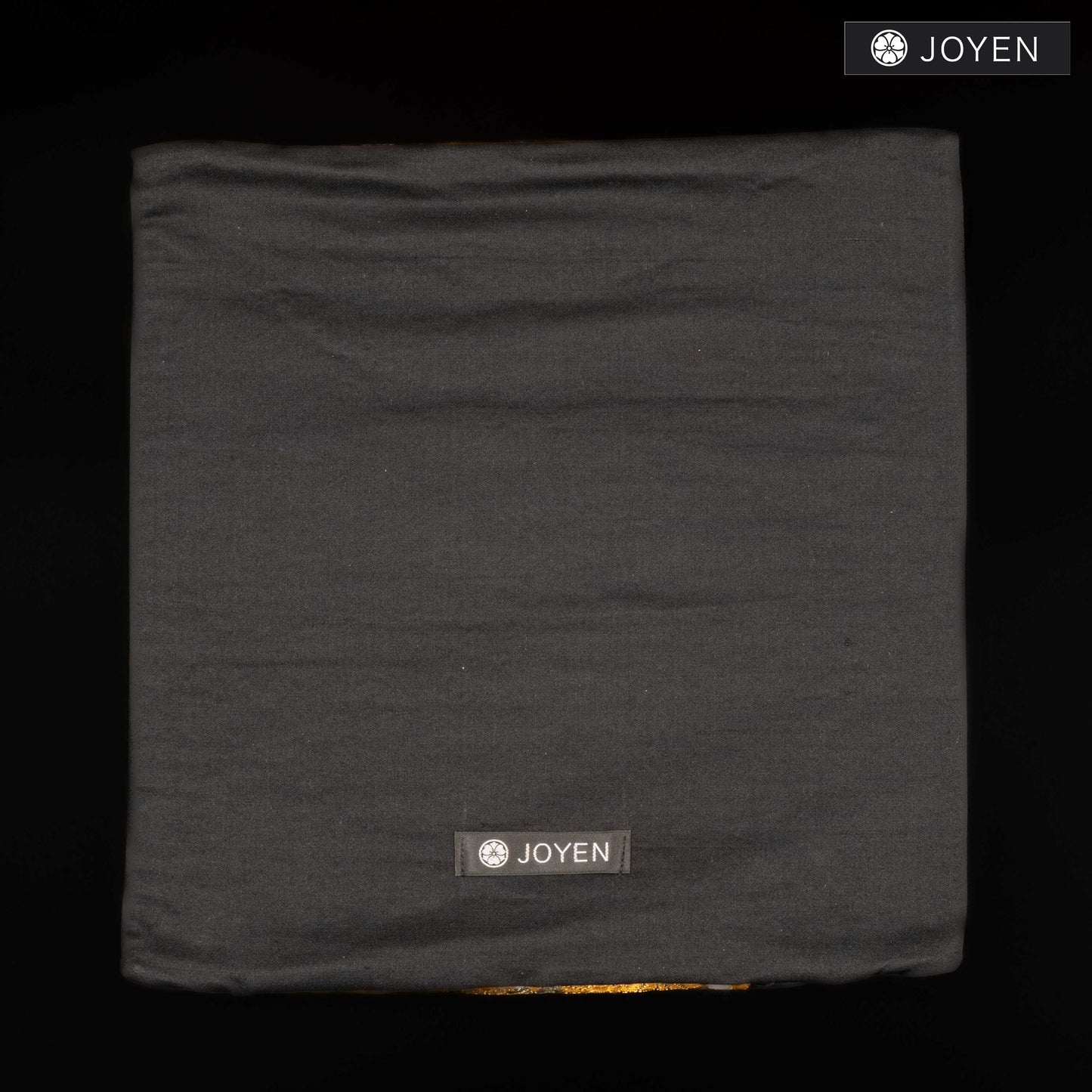 クッション 0537