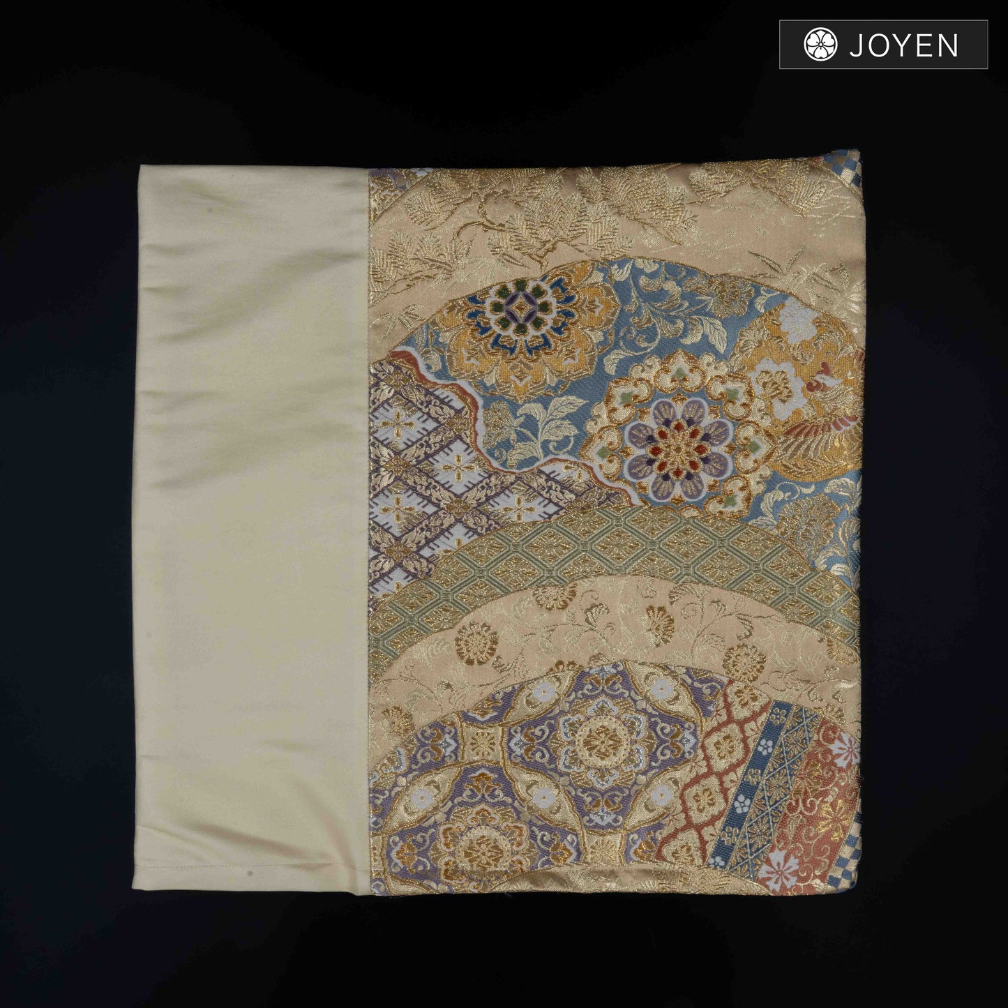 クッション 0593