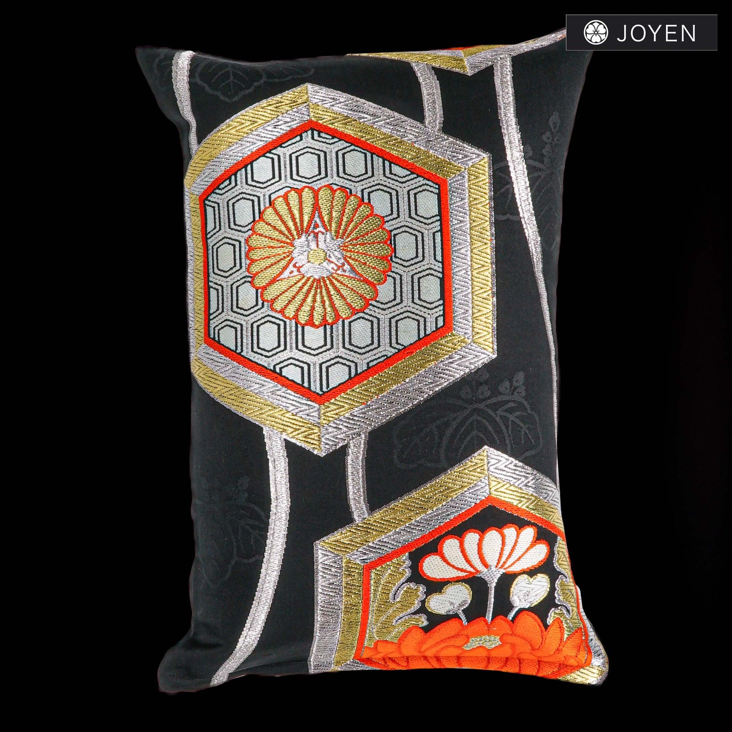 Cushion 30cmx45cm 0080