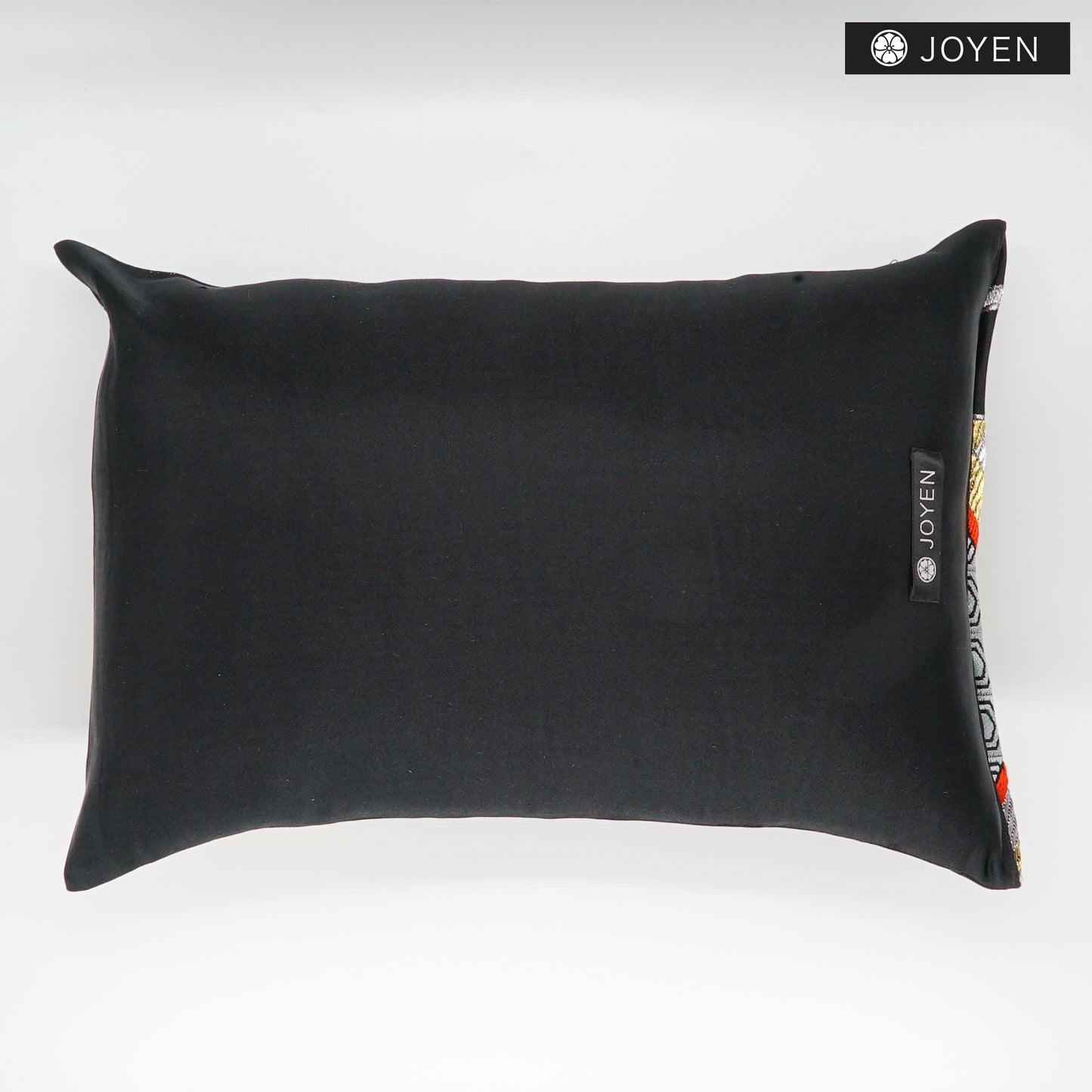 クッション 0081