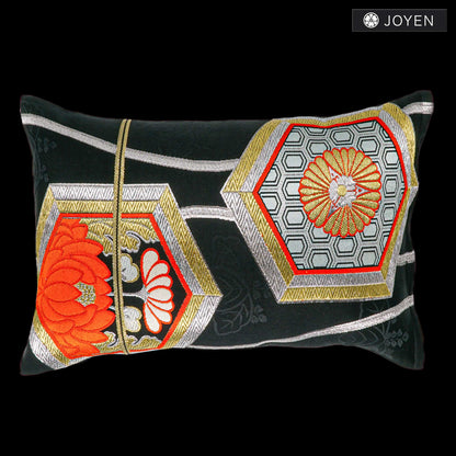 Cushion 30cmx45cm 0082
