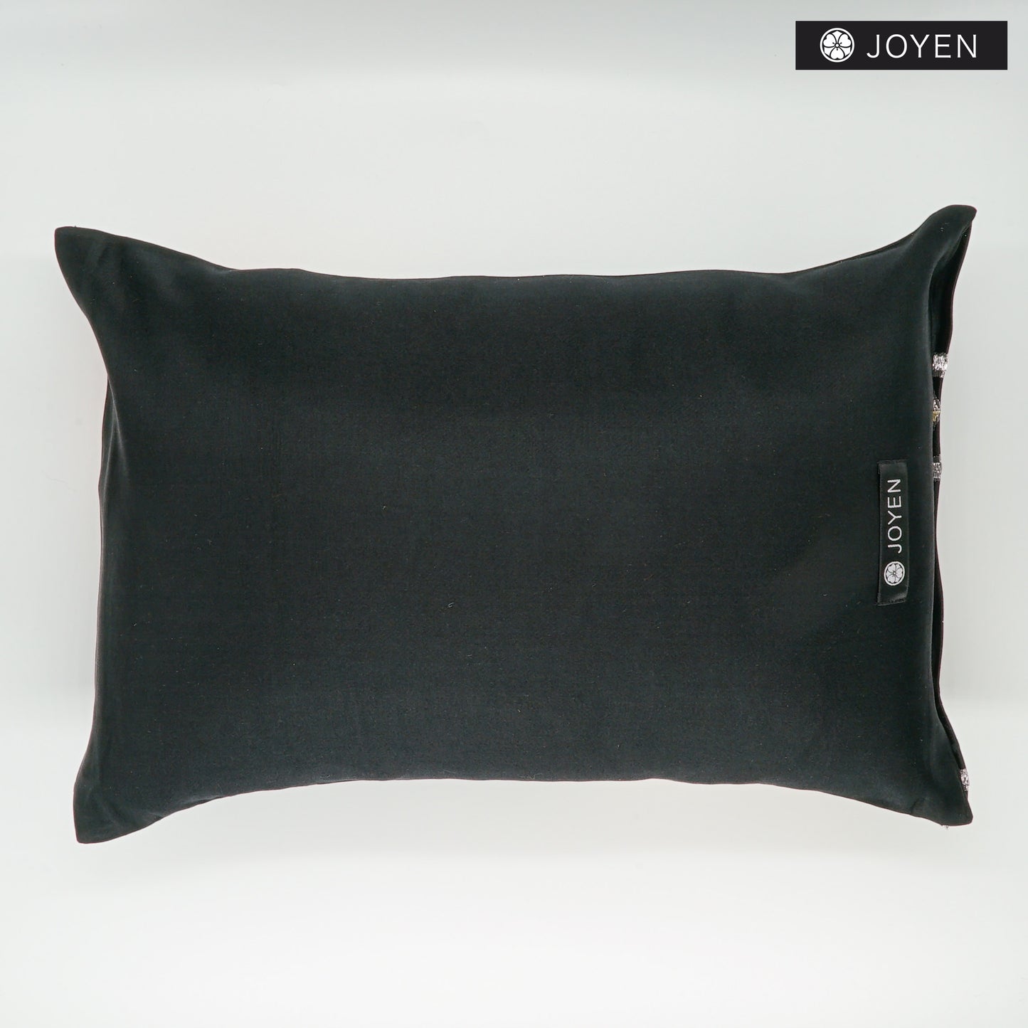 クッション 0082