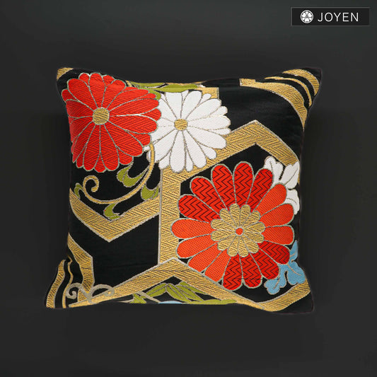 Cushion 30cmx30cm 0116