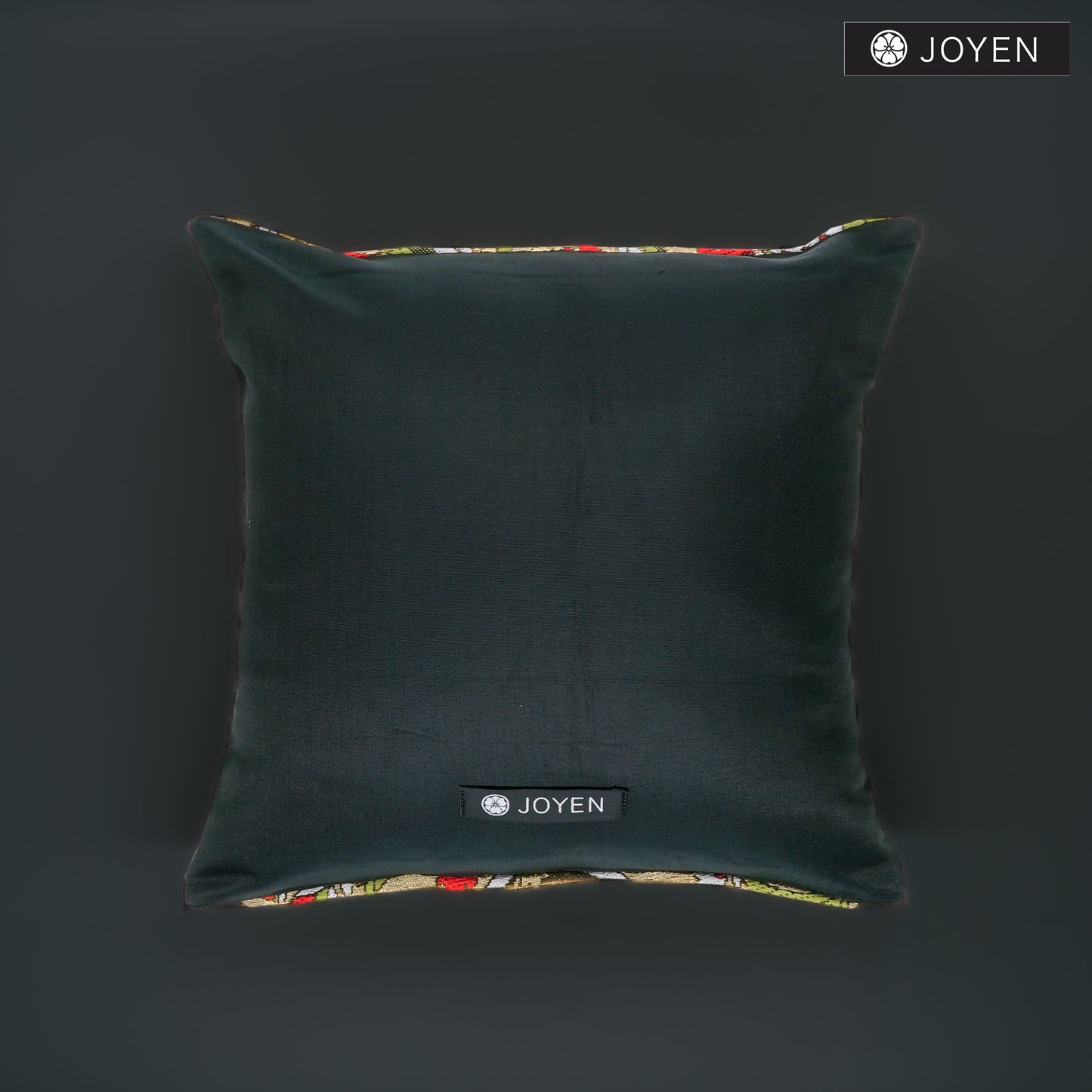 Cushion 30cmx30cm 0179