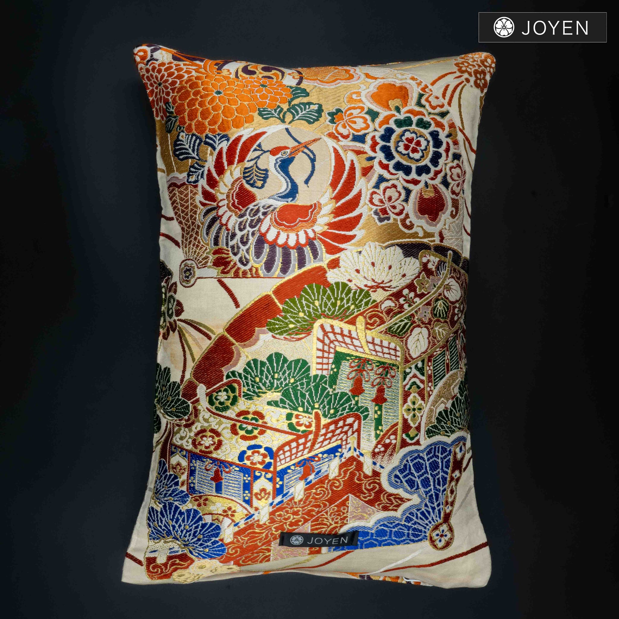 Cushion 30cmx45cm 0559