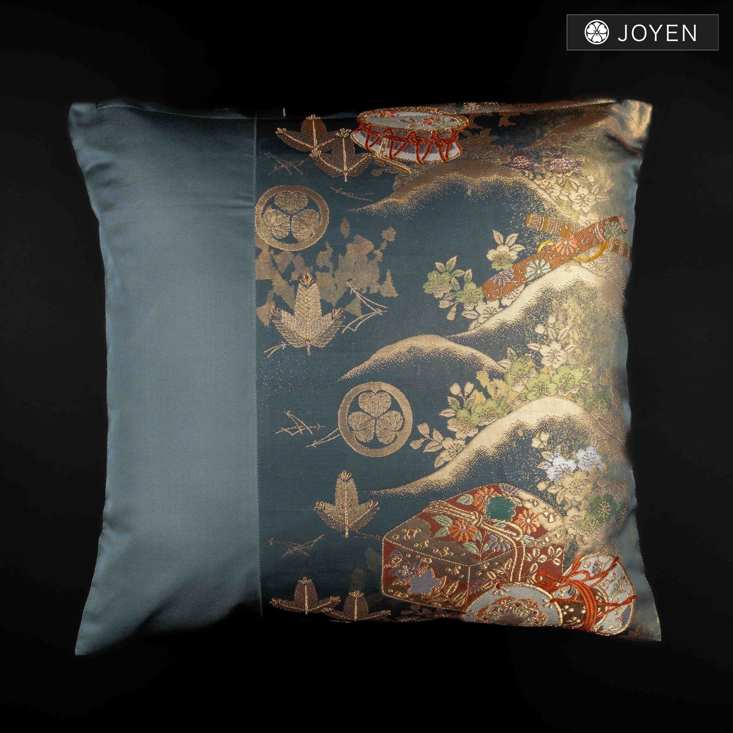 クッション 0647