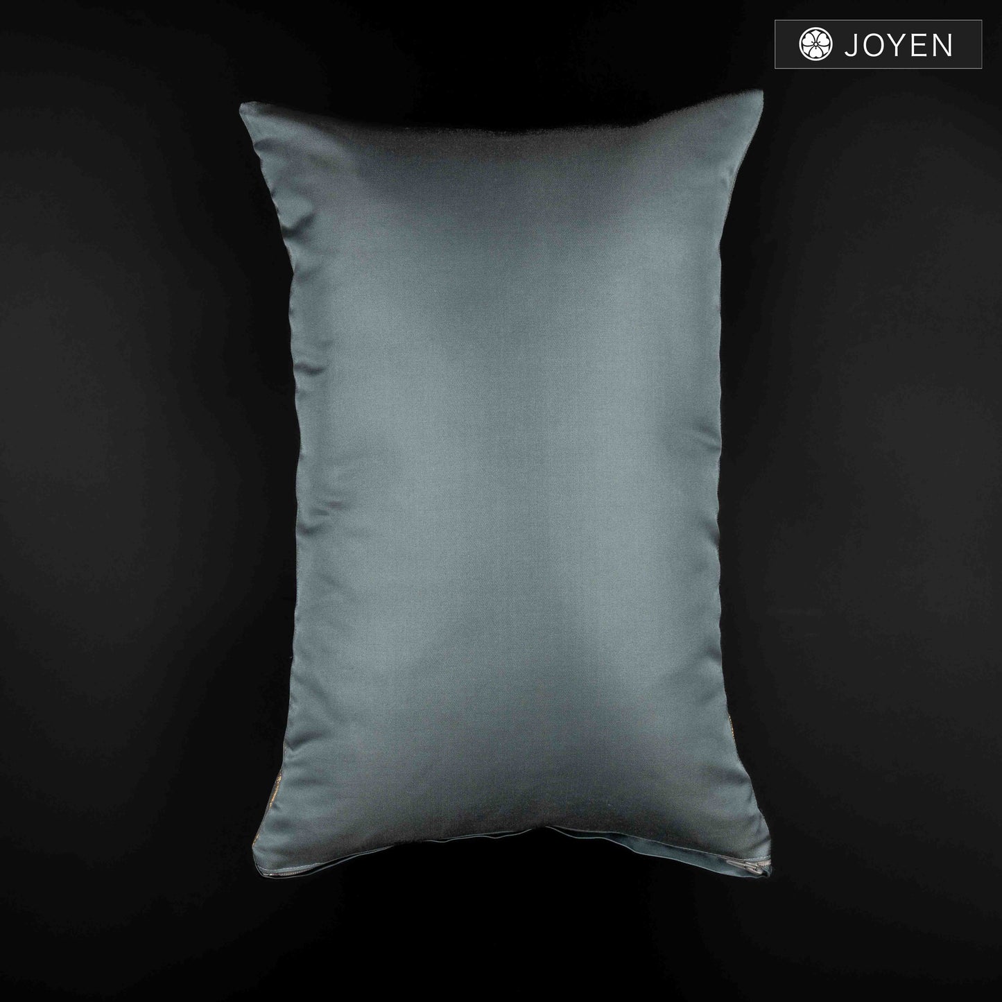 クッション 0648