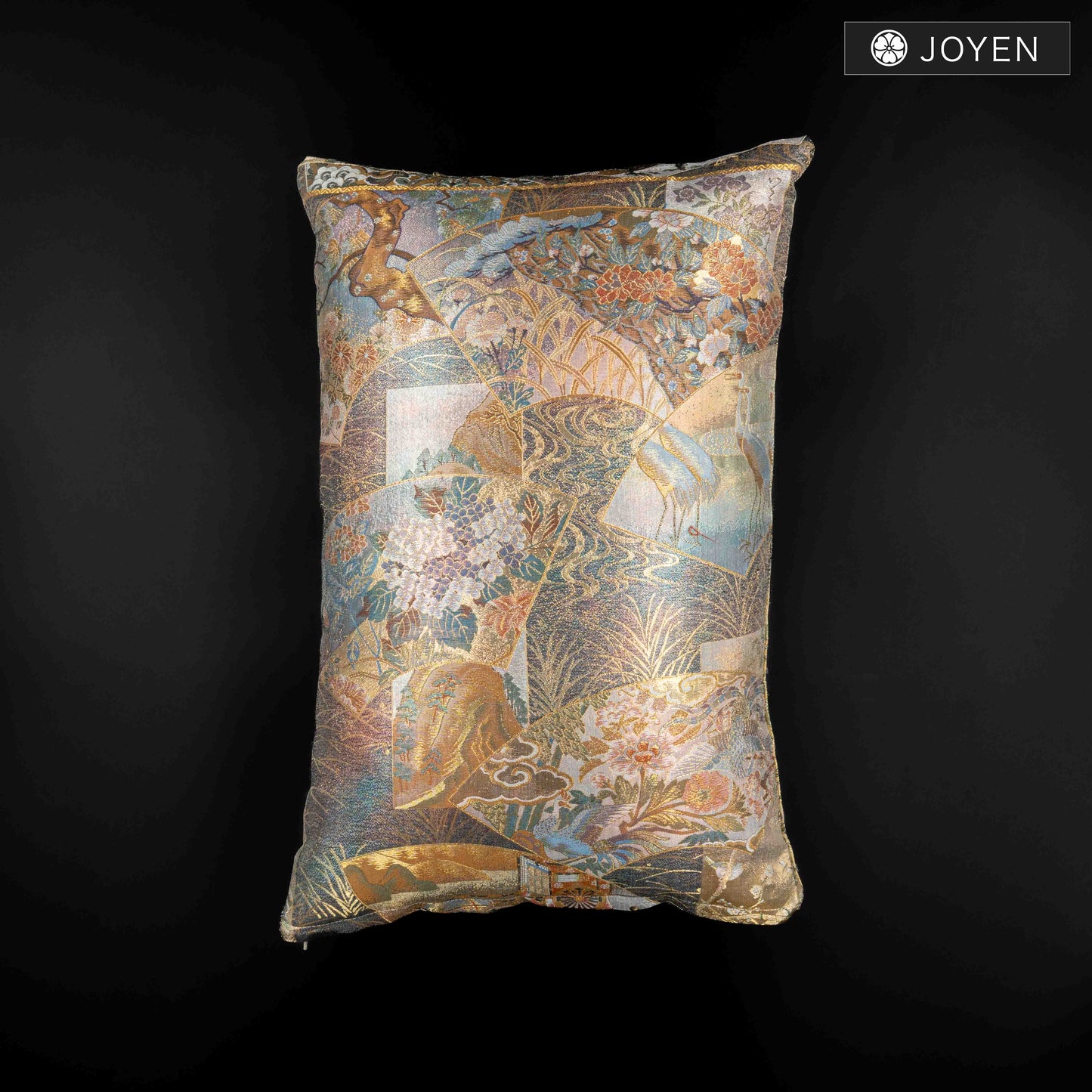 クッション 0655