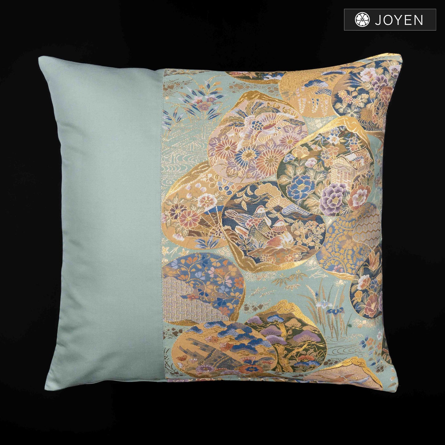 Cushion 0703