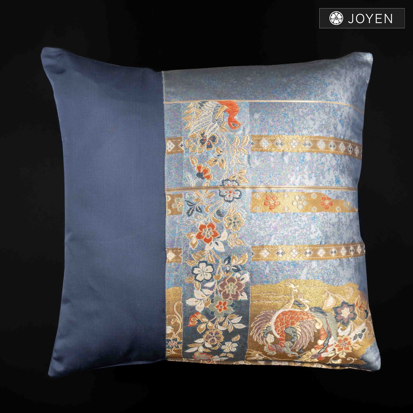 Cushion 0706
