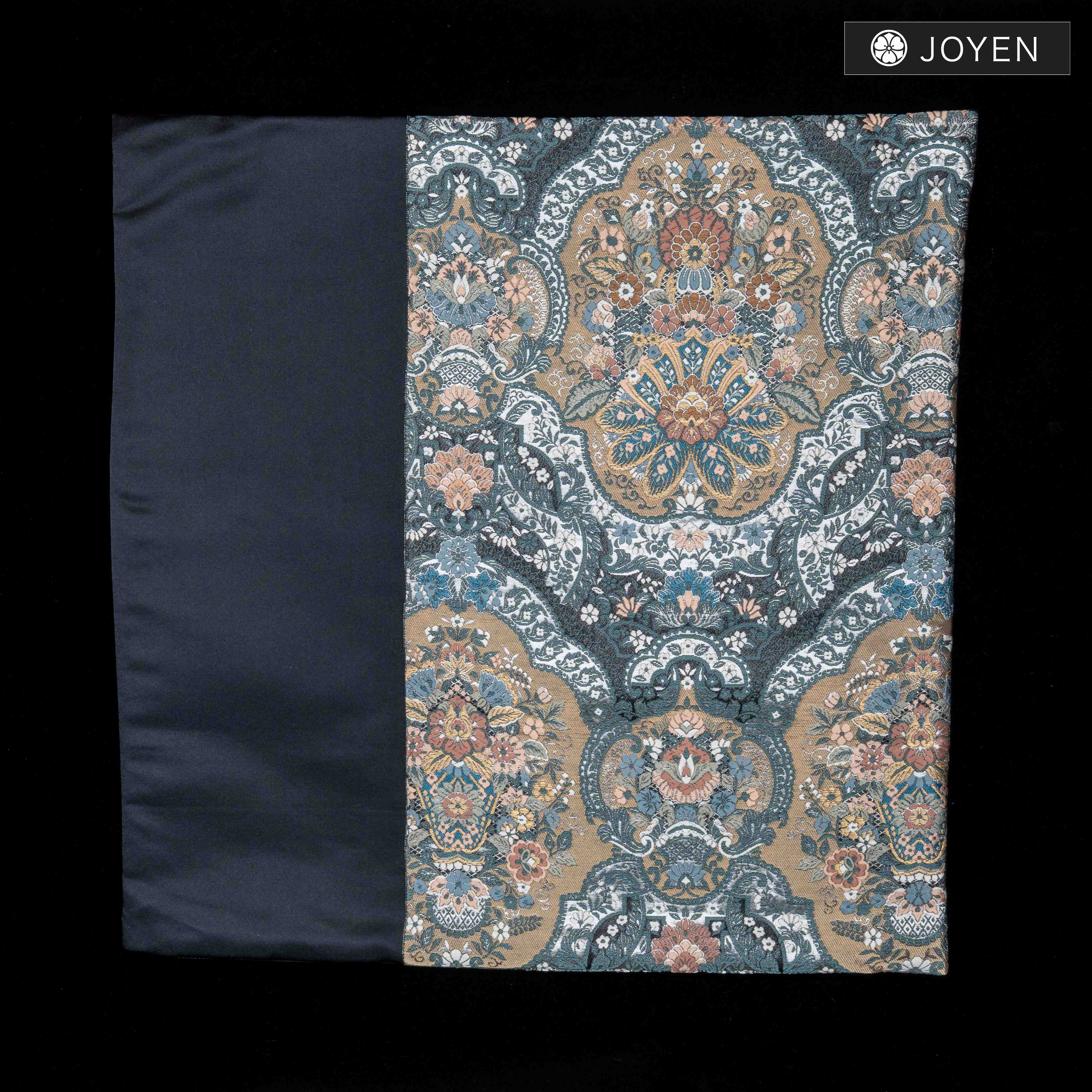 Cushion 45cmx45cm  0724