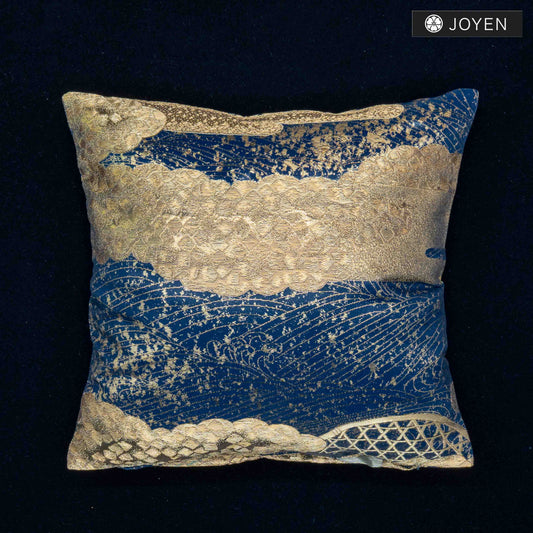 Cushion 30cmx30cm 0733