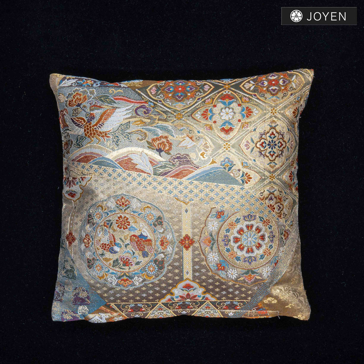 Cushion 30cmx30cm 0739