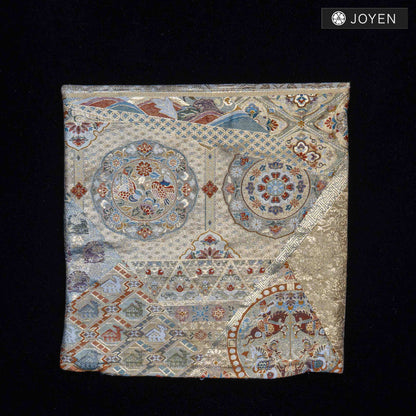 Cushion 30cmx30cm 0743