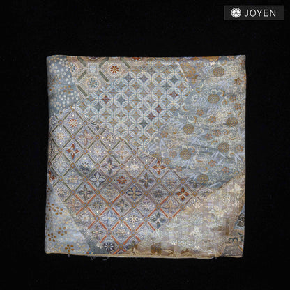 Cushion 30cmx30cm 0744