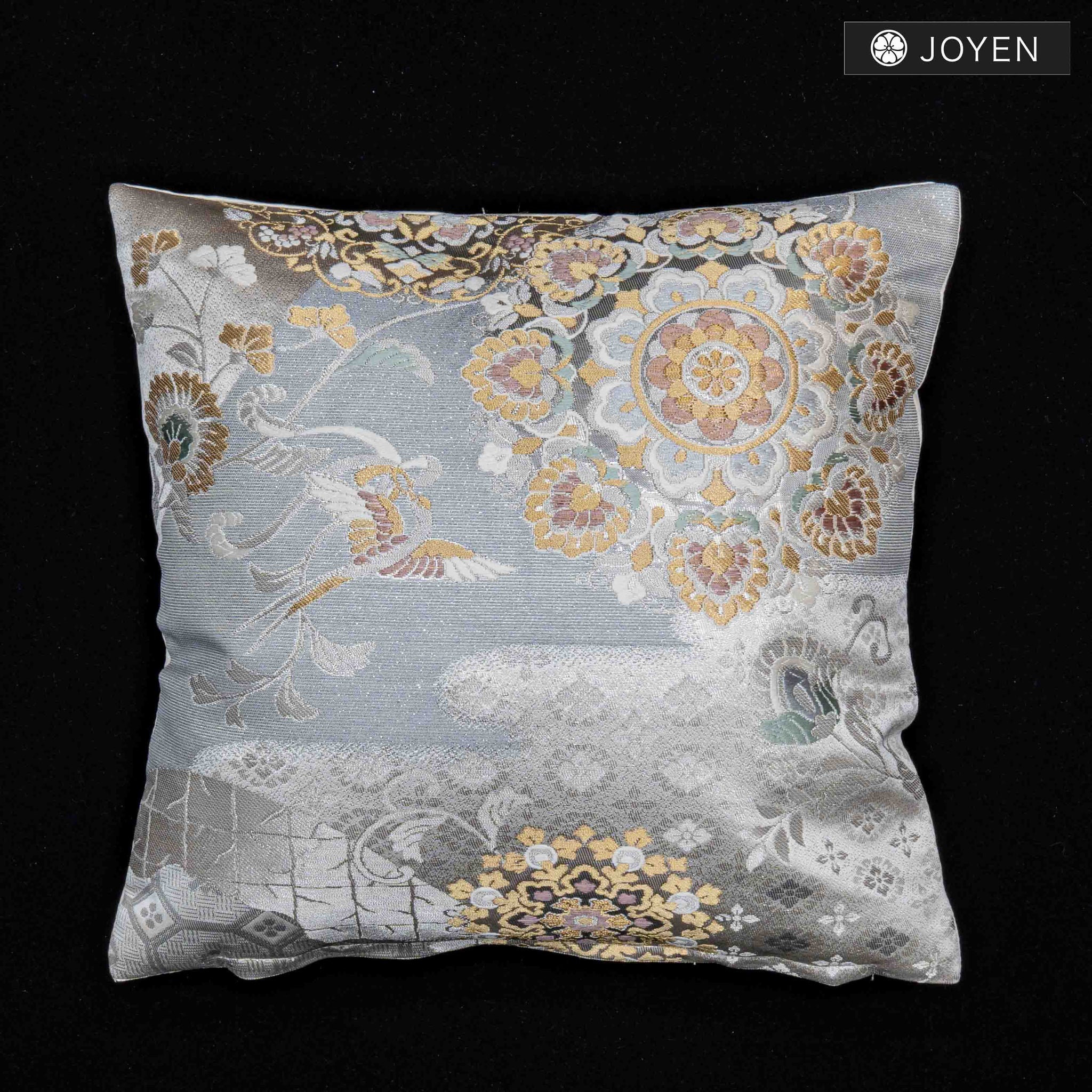 Cushion 30cmx30cm 0746