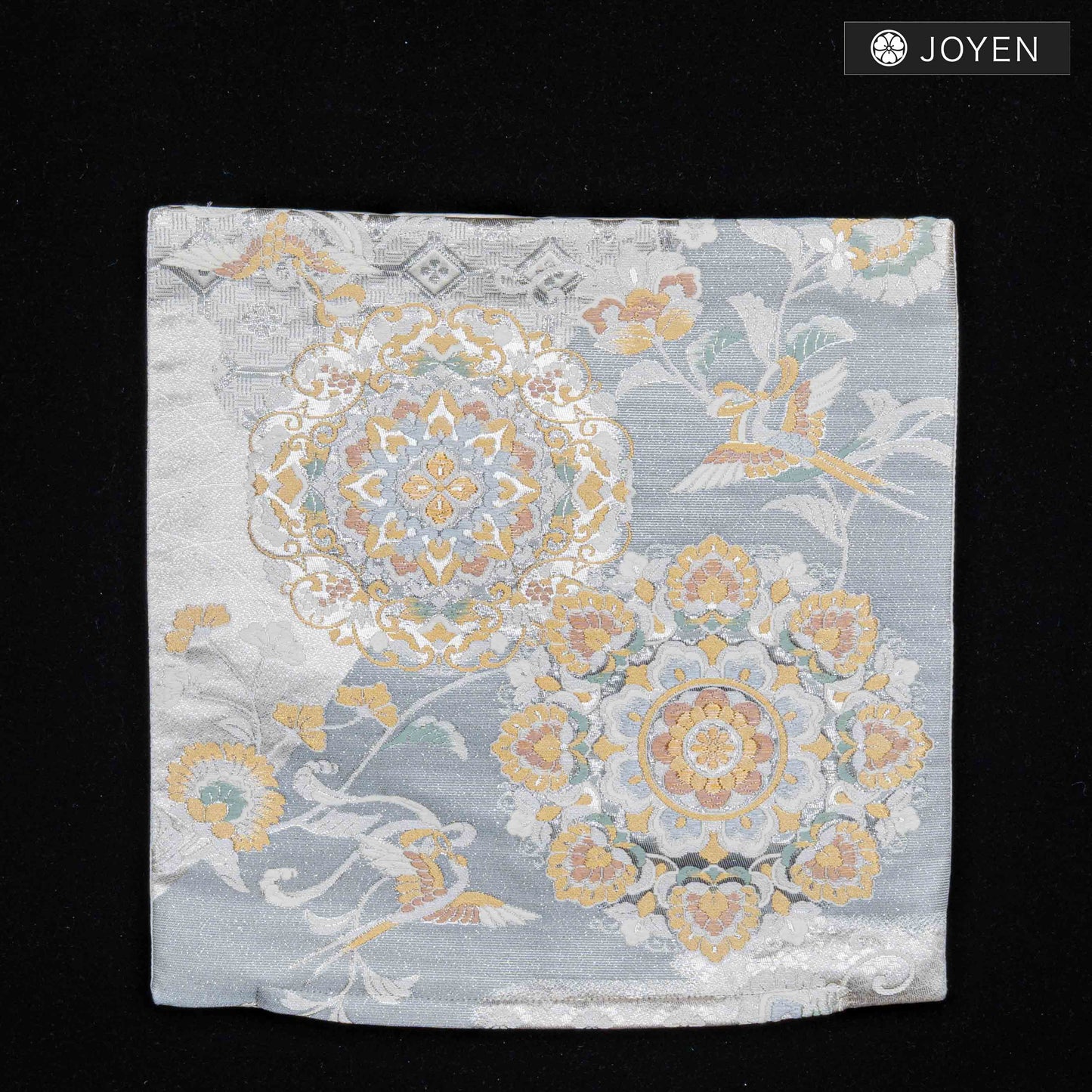 Cushion 30cmx30cm 0747
