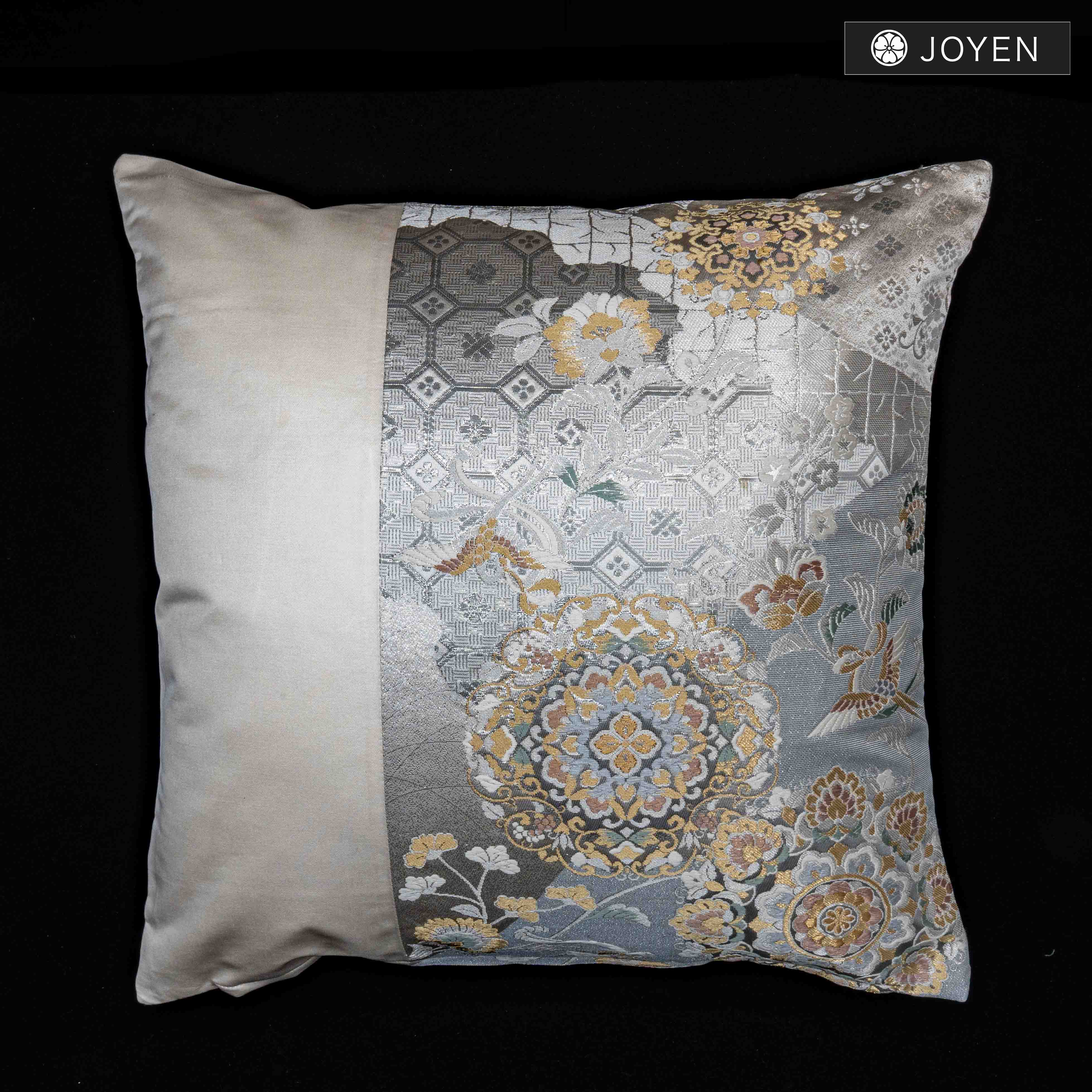 Cushion 45cmx45cm  0749