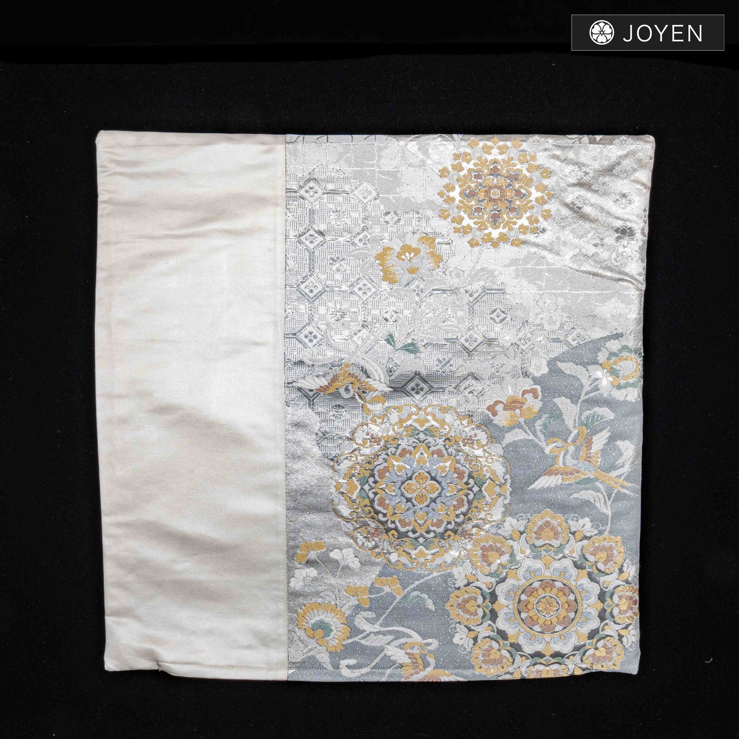 Cushion 45cmx45cm  0749