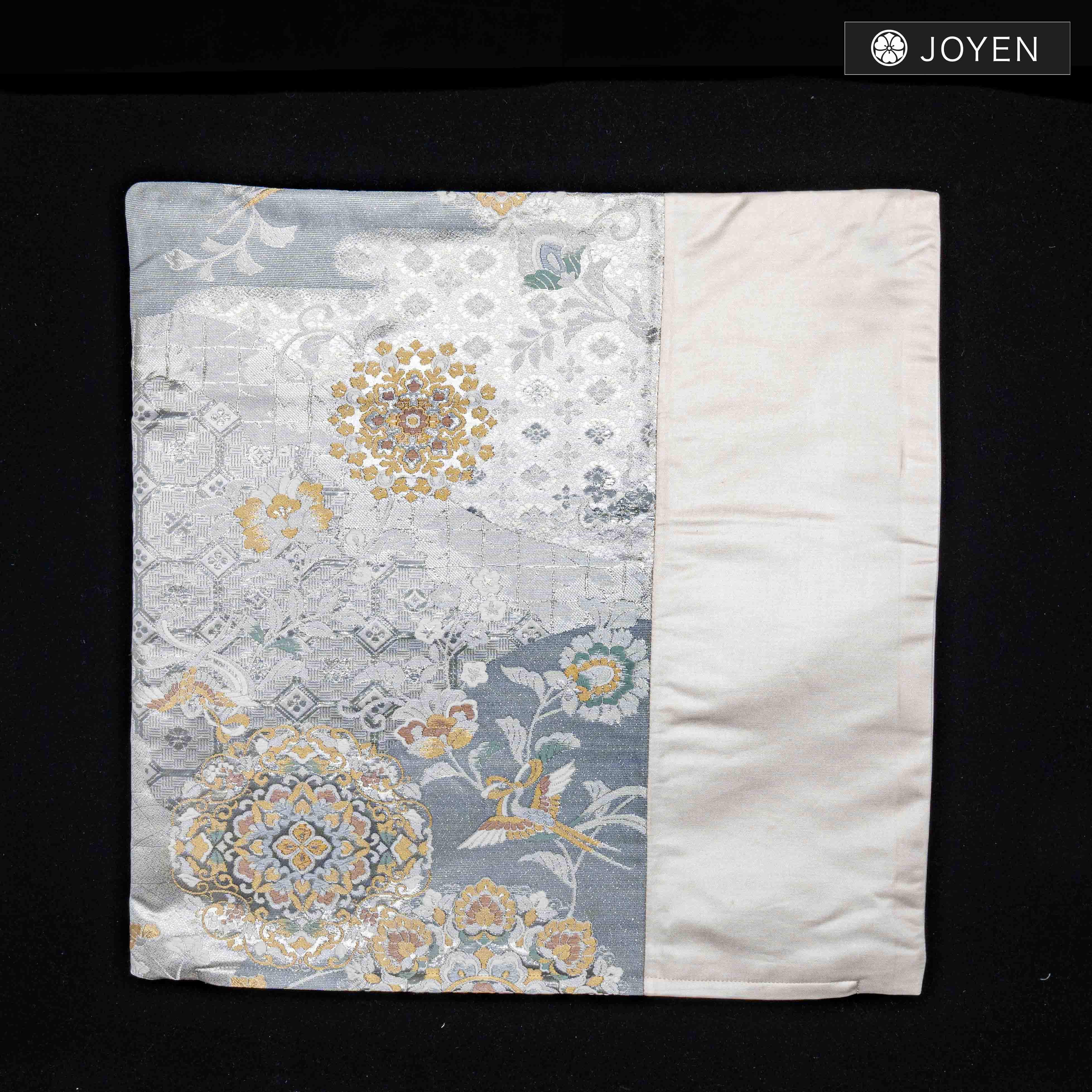 Cushion 45cmx45cm  0750
