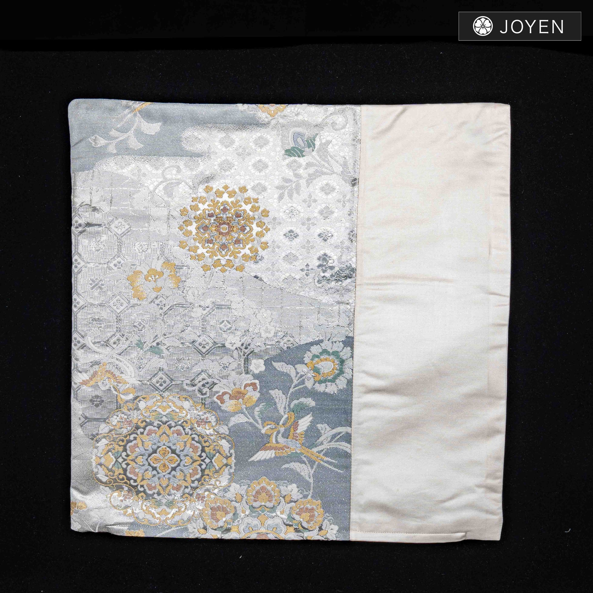 Cushion 45cmx45cm  0750