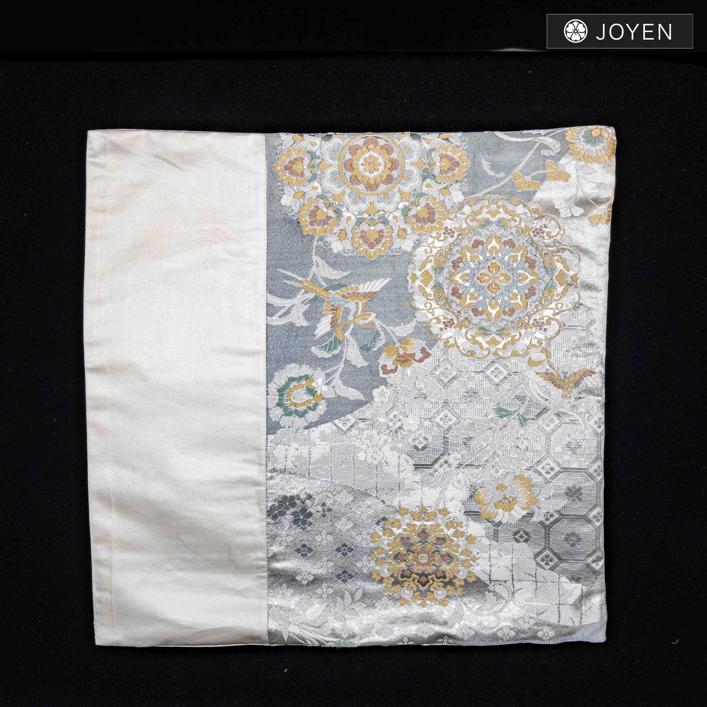 Cushion 45cmx45cm  0750