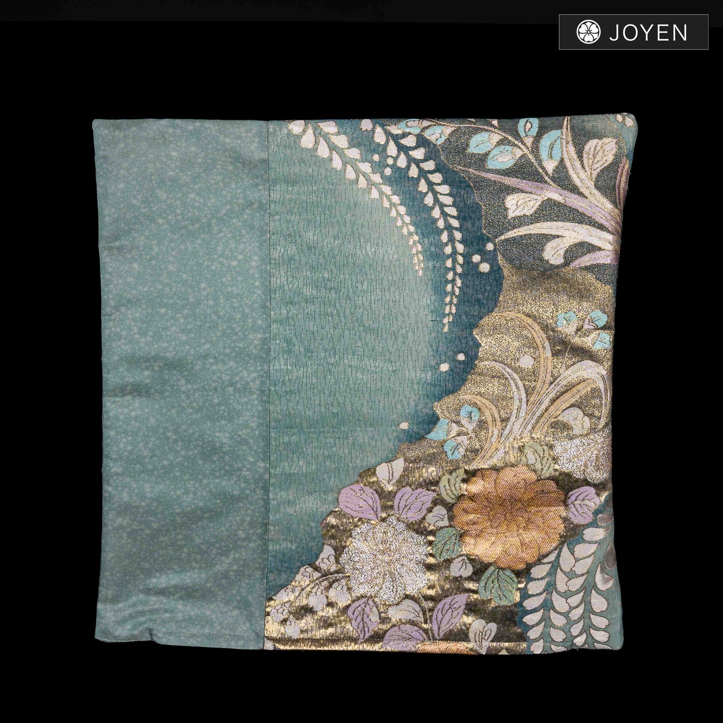 Cushion 45cmx45cm  0770