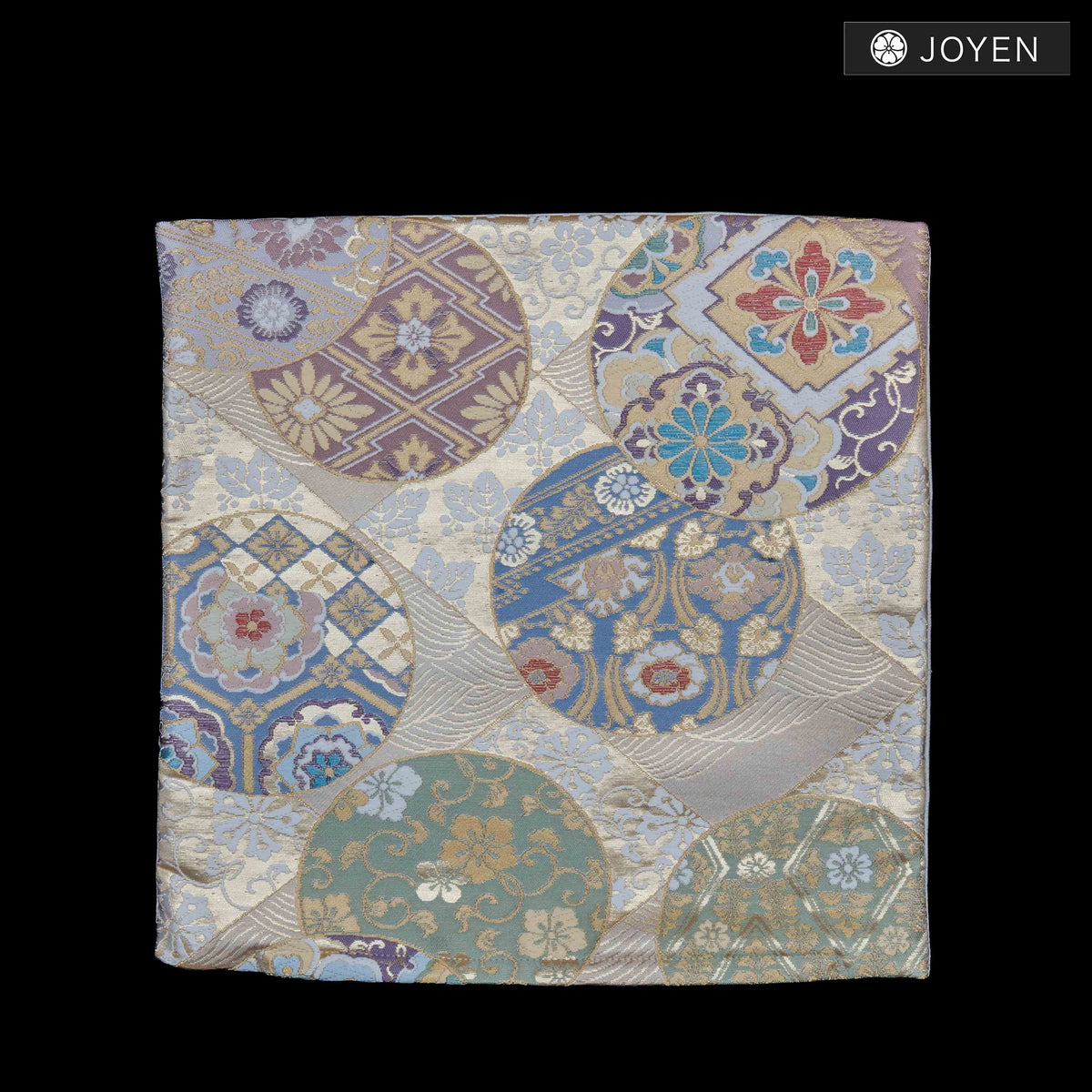 Cushion 30cmx30cm 0780