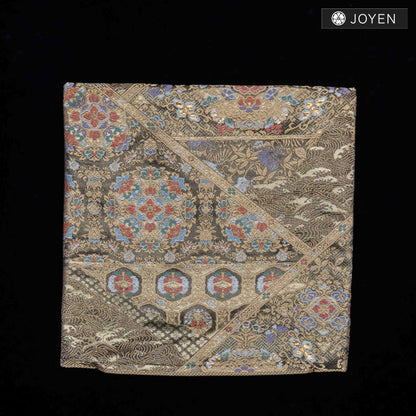 Cushion 30cmx30cm 0786