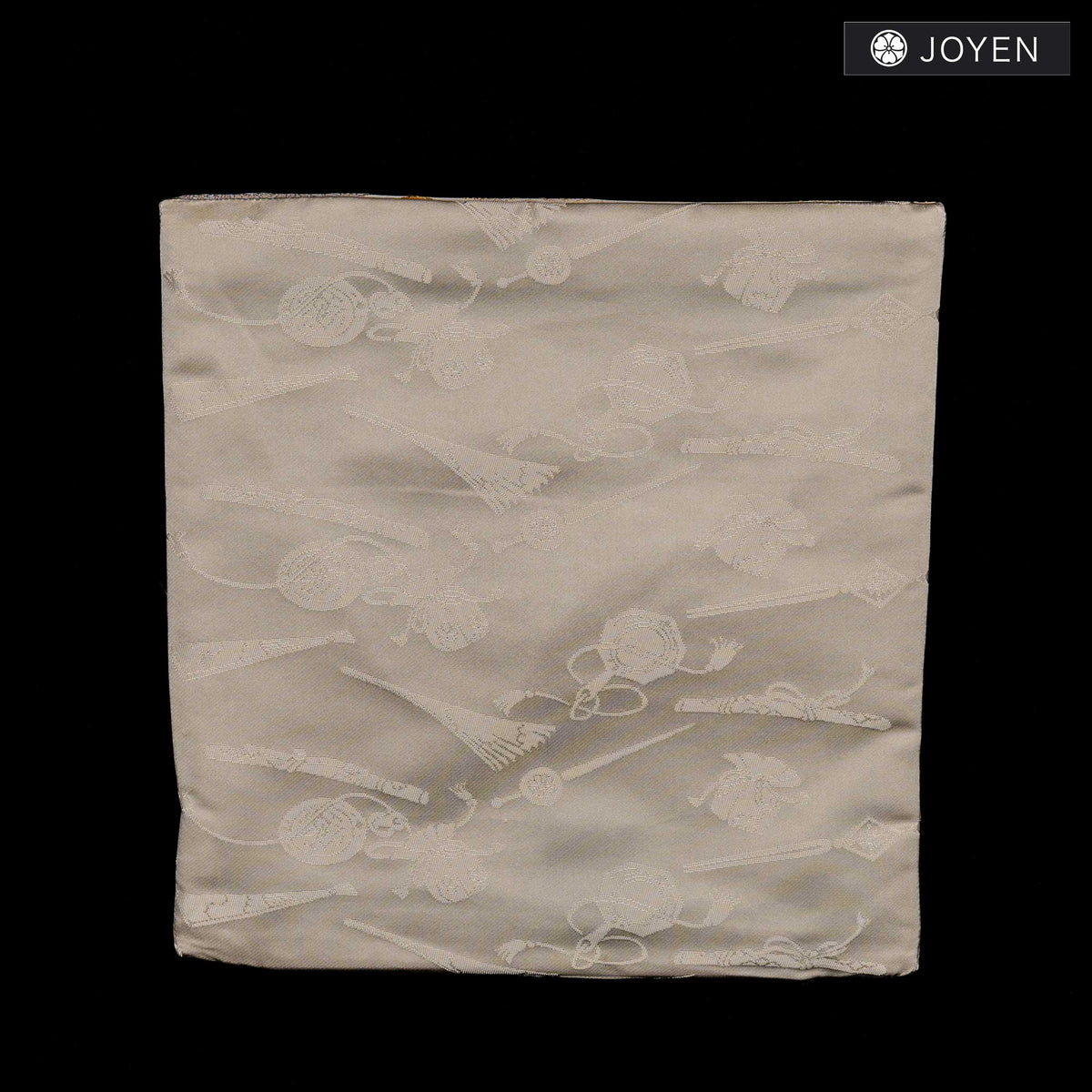 Cushion 30cmx30cm 0832